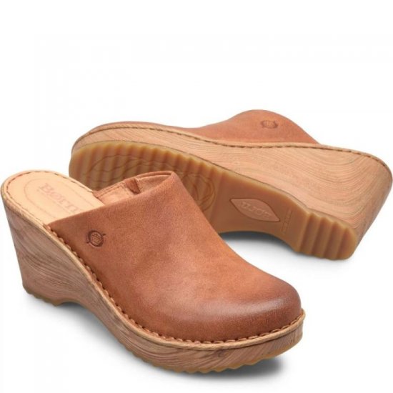 Born Shoes Canada | Women's Natalie Clogs - Tan Camel Distressed (Brown) - Click Image to Close